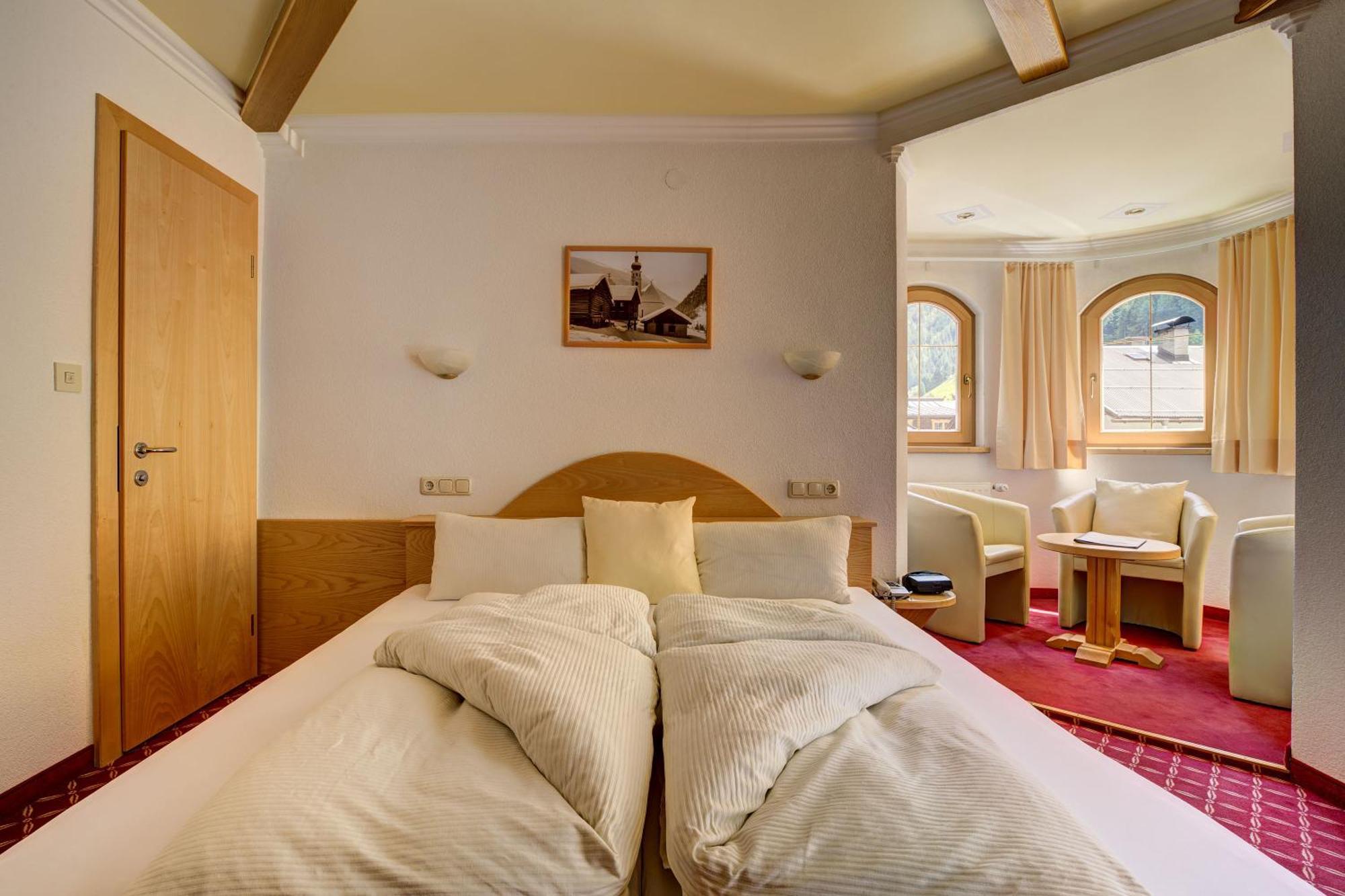 Hotel Enzian Paznaun ซี ภายนอก รูปภาพ