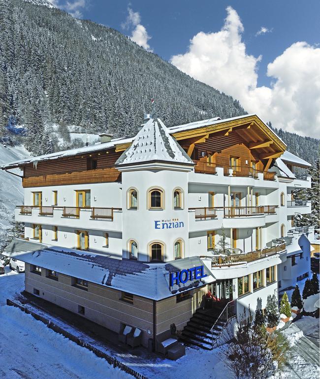 Hotel Enzian Paznaun ซี ภายนอก รูปภาพ